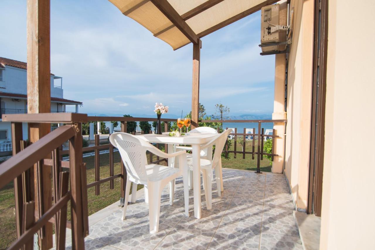 Sandy Beach Houses - Sea View Kavos Exterior photo