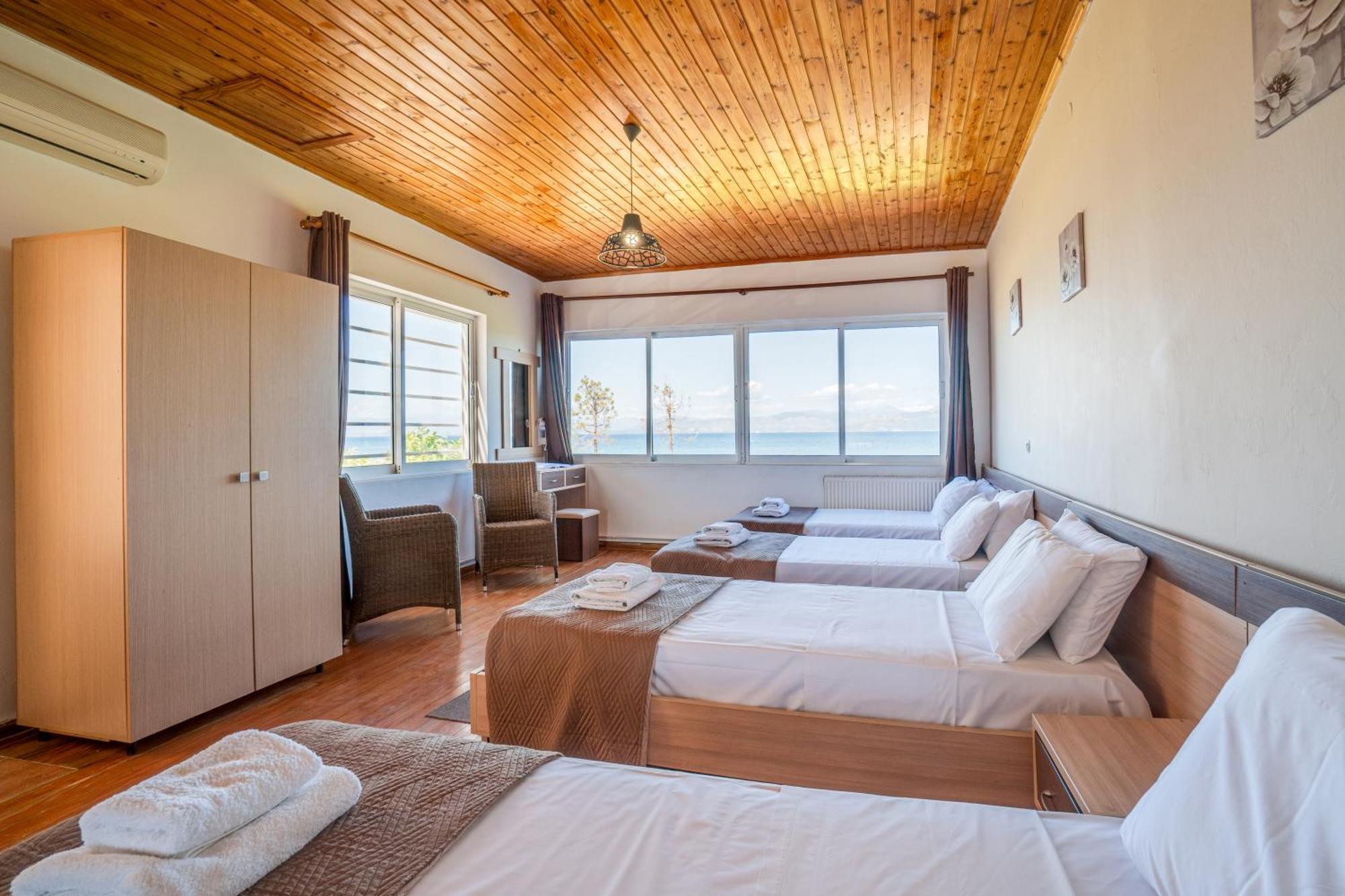 Sandy Beach Houses - Sea View Kavos Exterior photo
